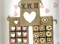 Valentinstags-Edition "Tic Tac Toe", Liebe, Herzen, Geschenk, Beziehung, Spiel, Partner, Reisespiel, Valentine